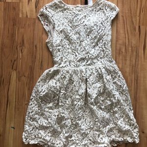 DIVIDED cream Lace dress